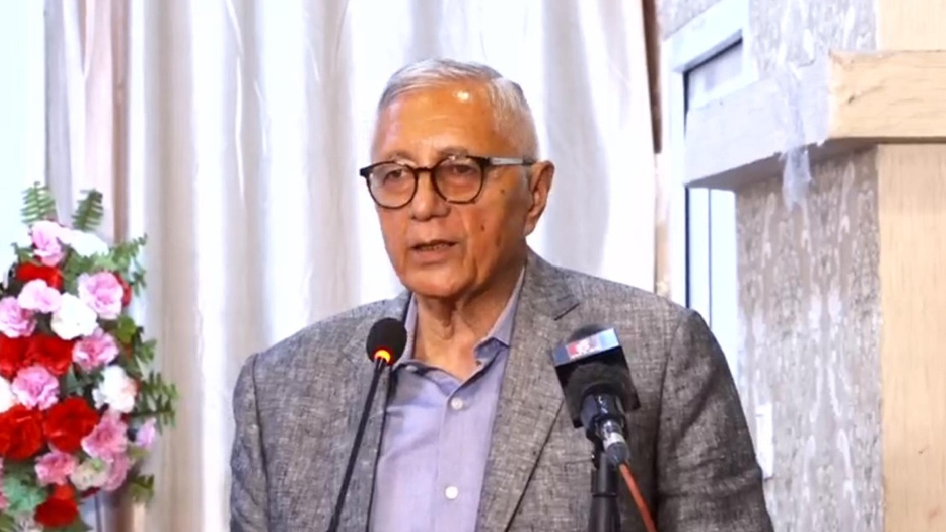 कांग्रेसलाई एकढिक्का बनाउन अन्तिमसम्म प्रयास गर्छुः नेता डा कोइराला