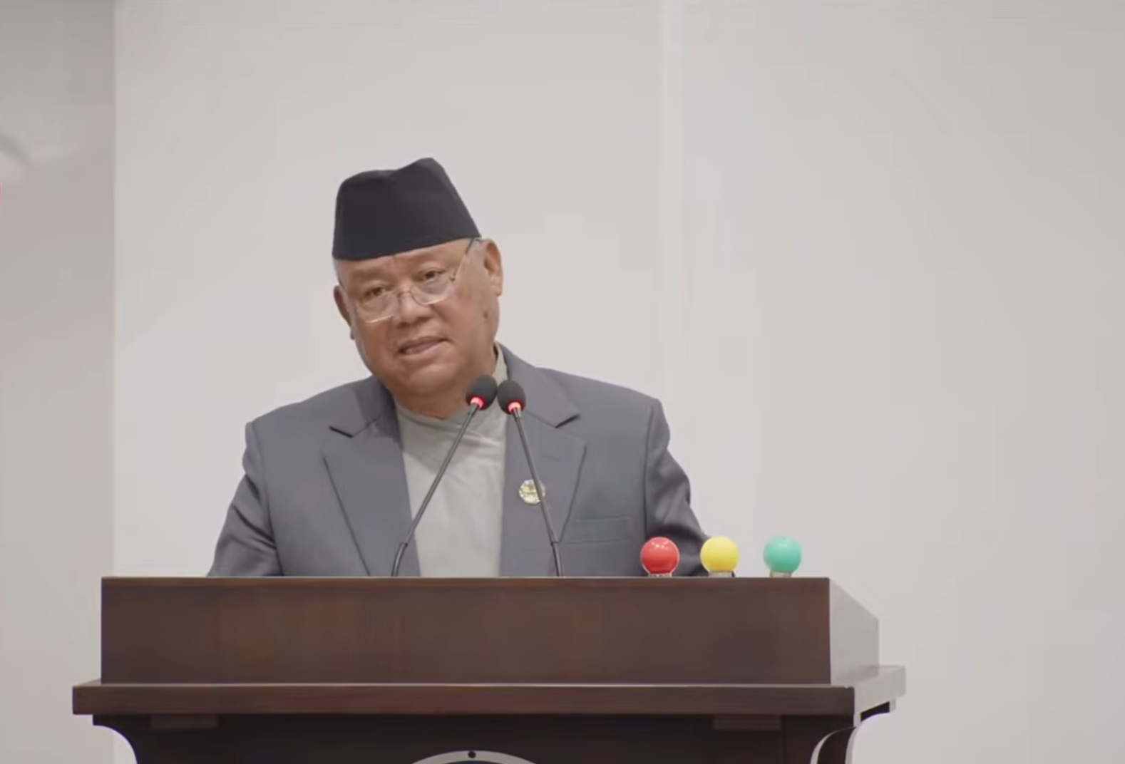 सुशासनमार्फत नागरिकमा आशा र विश्वास जगाउन आवश्यक छ : कांग्रेस नेता आङ्देम्बे