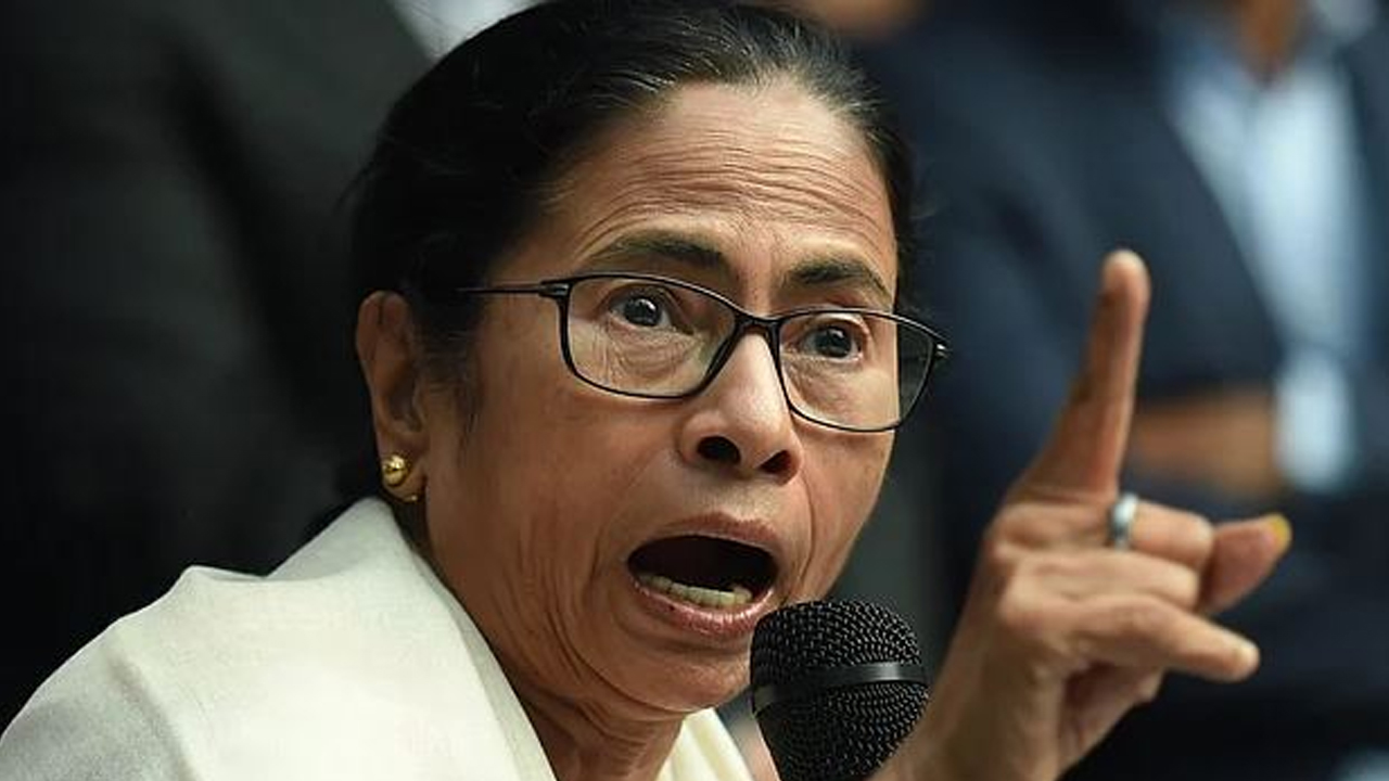 विधानसभा विघटनको घोषणासँगै भारतको पश्चिम बङ्गालमा संवैधानिक सङ्कट