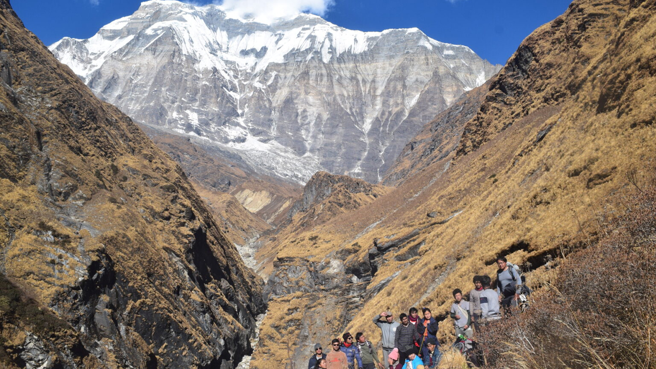 प्रकृति, संस्कृति र इतिहासको अनुपम सङ्गम म्याग्दीको रघुगङ्गा गाउँ