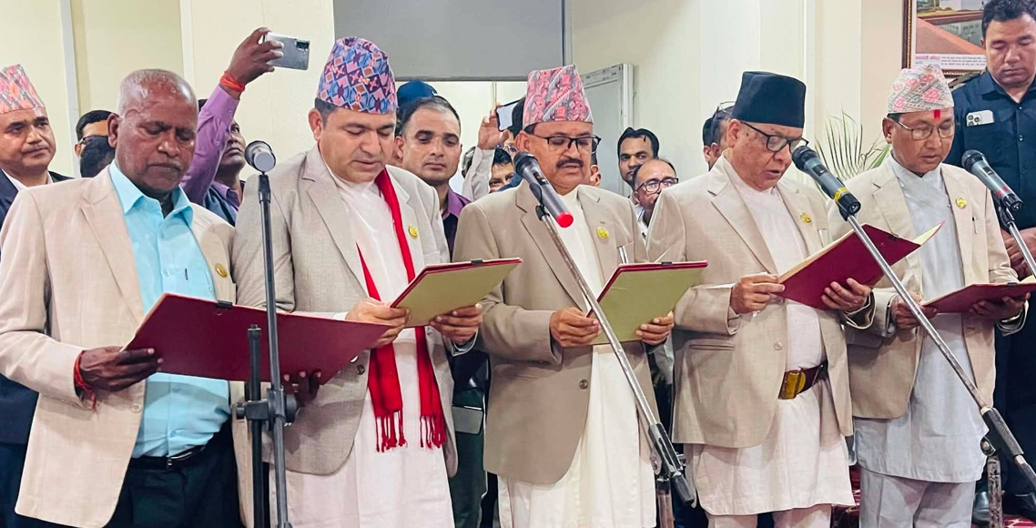 लुम्बिनी प्रदेश मन्त्रिपरिषद् पुनर्गठन, पाँच मन्त्रीले लिए शपथ