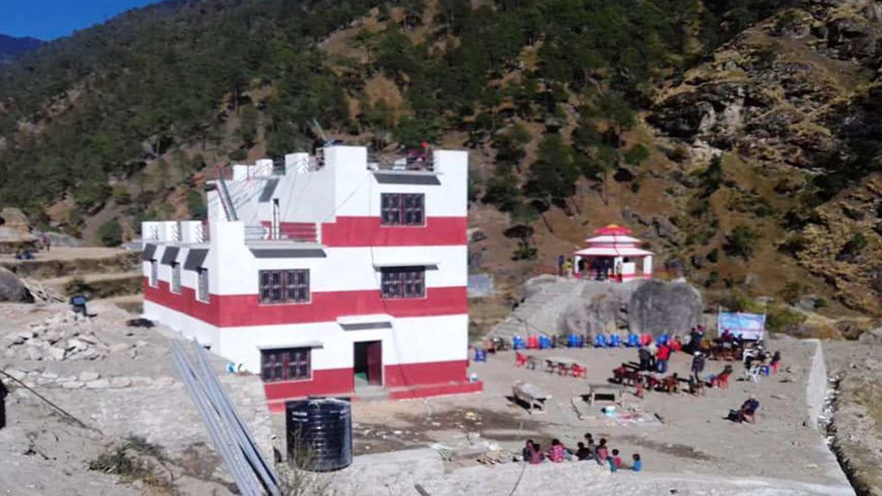 जोखिममा परेका बालबालिकालाई सहयोग