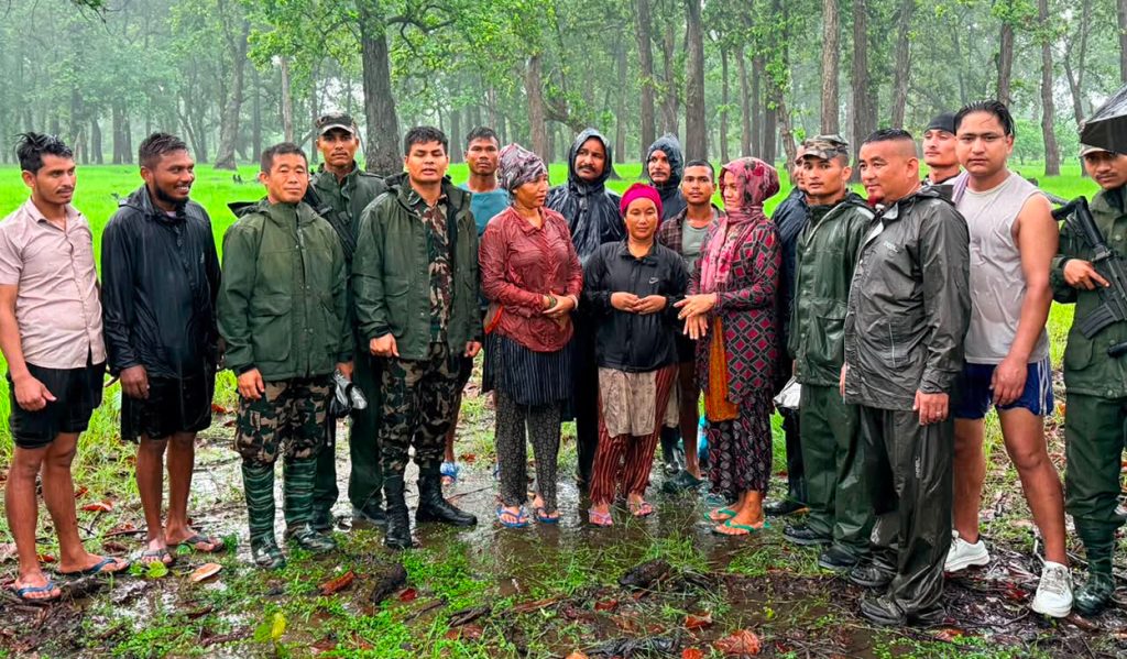 च्याउ खोज्न जाँदा बेपत्ता भएका महिलाहरु सम्पर्कमा