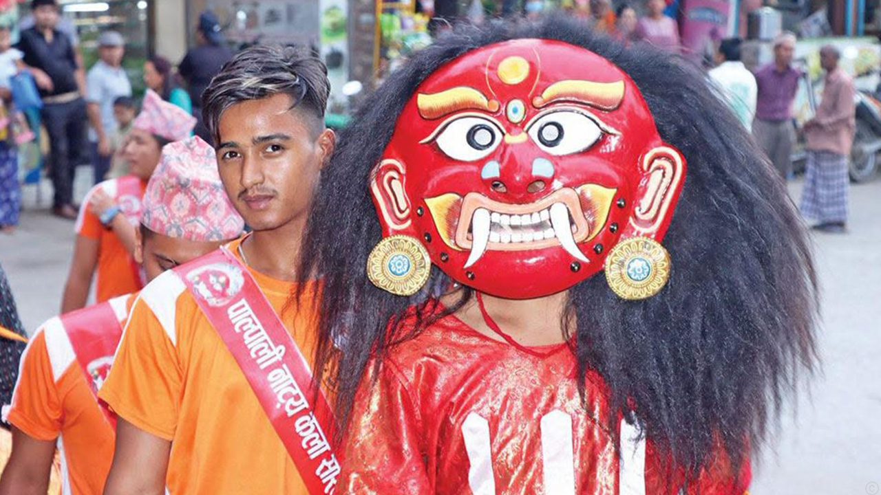 ढोल–झ्याम्टासँगै जाग्दै छ पाल्पाको लाखे संस्कृति