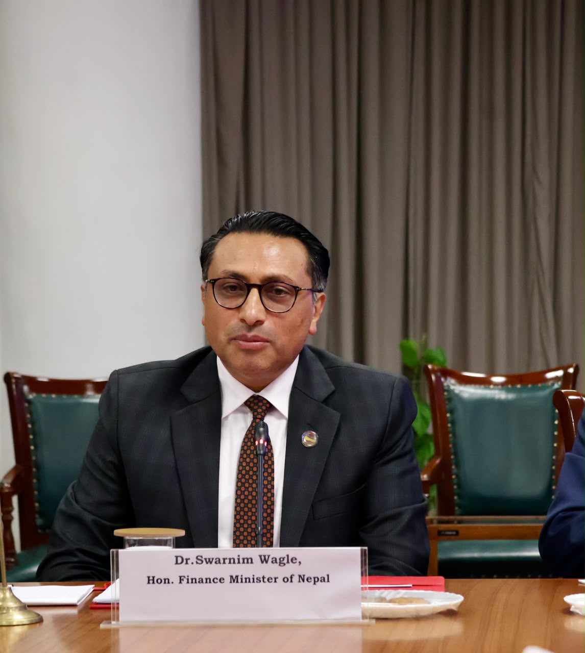 भारत भ्रमणको दोस्रो दिन अर्थमन्त्री वाग्ले महत्वपूर्ण कूटनीतिक र द्विपक्षीय भेटघाटमा सहभागी हुँदै